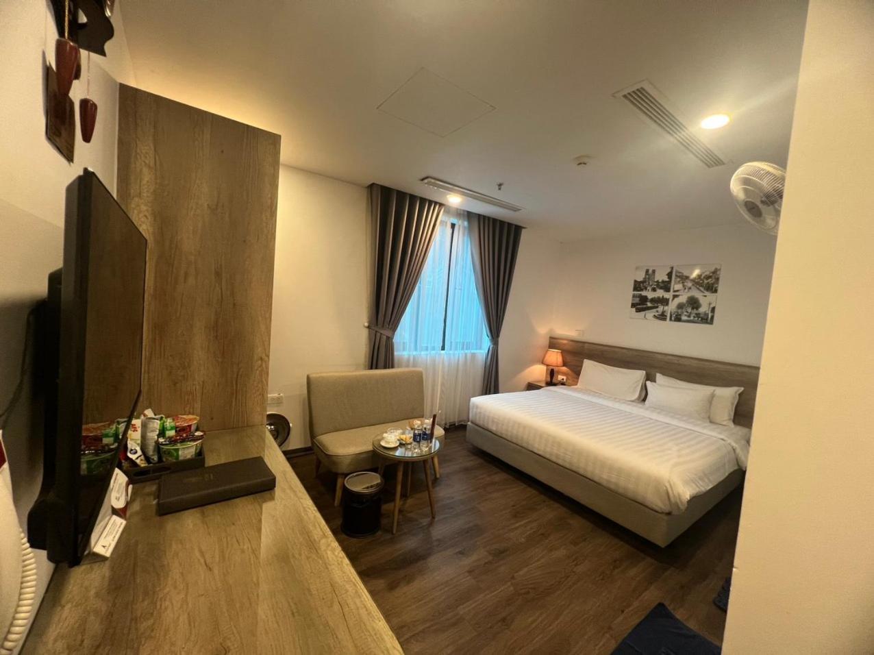 A25 Hotel - Hoang Dao Thuy 1 Hanoi Bagian luar foto